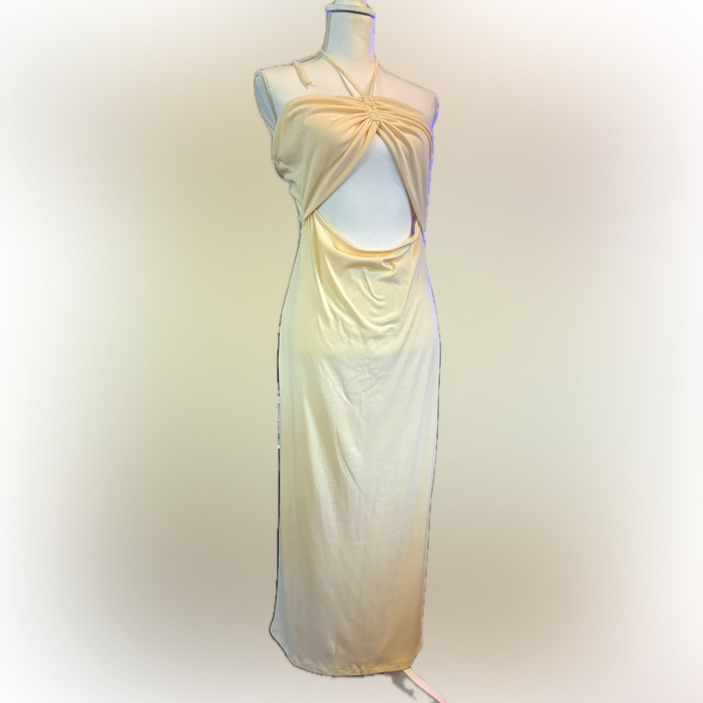 Nwt crescent halter beige maxi dress with front opening size large